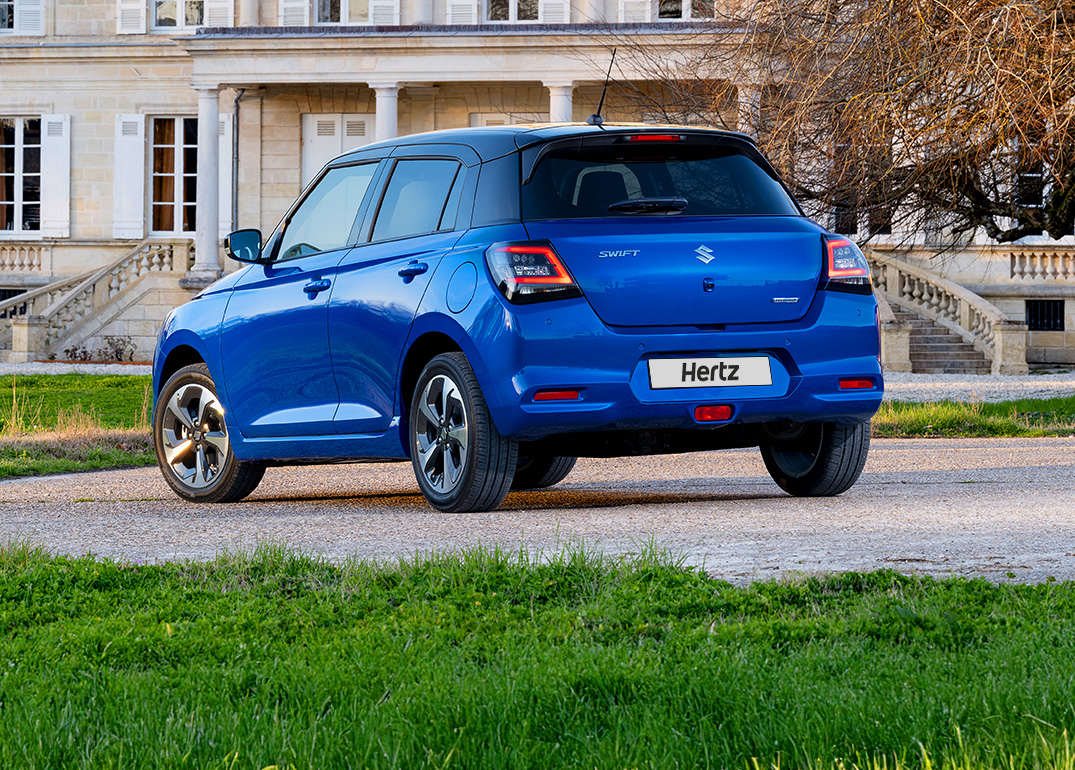 Suzuki Swift 1
